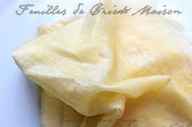 Feuille de riz,fromage frais,oeuf,oignon rouge,ciboulette,sel,poivre. Feuille De Brick Maison Inratable Recette Feuille De Brick Maison Recette Feuille De Brick Feuille De Brick