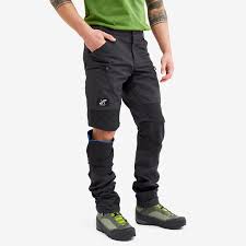 While our jackets come in many different shapes, they're all made with premium fabrics. Alle Hosen Revolutionrace