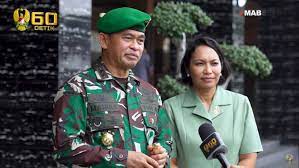 We did not find results for: Ini Potret Paulina Panjaitan Istri Mayjen Maruli Simanjuntak Juga Putri Menko Luhut Merdeka Com