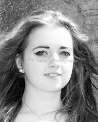 Linda Waldie's Instagram, Twitter & Facebook