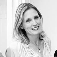 Karen Phillippi's Instagram, Twitter & Facebook