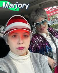 The muse for my Reno video look: Gladys and her gal pals 💁🏻‍♀️👵🏻🎰  #wakingupinreno #grannyparty #olbitties