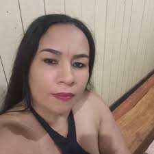 Lina Menesses te cuenta cómo hacer para que tus labios tengan contouring y  en azul!💙 *Soft moves http://bit.ly/2lSwlJ4 *Color Code  http://bit.ly/2lny8bD