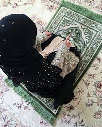Check spelling or type a new query. Can A Pregnant Woman Pray While Sitting