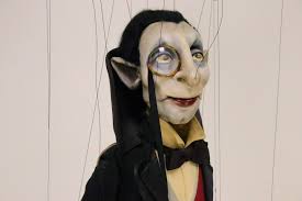 The DoLores Hadley LaFamille Marionettes Auction is online now. Follow the  link below for details and information.  https://kcauctioncompany.hibid.com/catalog/141871/dolores-hadley--la-famille-marionettes--auction/?ipp=100