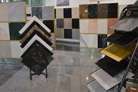 Designfliesen gibt es in unterschiedlichen formaten und optiken. Wo Fliesen Kaufen