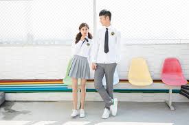 制服 カップル