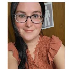 feel like this spray bottle hates hippies