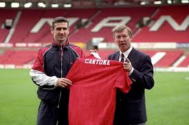 Futbol sahası dışında da farklı bir stili olan éric cantona, futbol oynadığı dönemde dahi kendine ait tiyatro grubunda. The Day Eric Cantona Found His Kingdom By Brian Seal Howler Magazine Medium