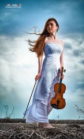 The Red Haired Girl With A Violin Outdoor Violinist Photography Violin Photography Girl Playing Violin