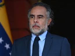 Cancillería formuló cargos a Armando Benedetti por abandono de cargo cuando  era embajador en Venezuela