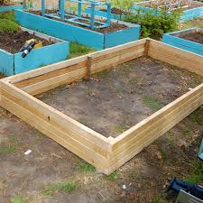 Follow this easy tutorial on how to build raised this diy is cheap and will last for years! Diy Super Easy Raised Garden Bed For Under 30