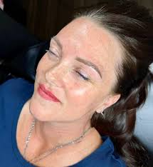 Caught in the rain? Imagine still having brows after. Can your pencil do  that? Didn't think so. #PowderBrows > Panic