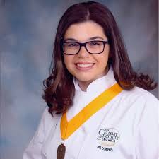 Melissa Knauer's Instagram, Twitter & Facebook