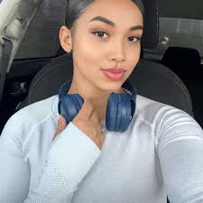 Listen as Jeff Barris, Doctor of Pharmacy, discusses how Low-Dose  Naltrexone can benefit in the realm of appetite and dealing with cancer.  For our next educational webinar if Low-Dose Naltrexone, go to