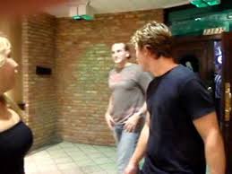 Patrick swayze's unknown son the july 31, 2017, issue of globemagazine includes an article about an alleged secret son of patrick swayze. Patrick Swayze S Son Bo Spotted Outside Hoolies In Miami Youtube
