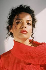 Raquel Villar, a Jasmin da série 'Dom', retorna na segunda temporada do  sucesso do Amazon Prime