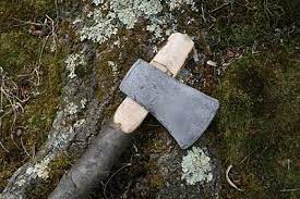 Wood Trekker Making A Replacement Handle For An Axe In The Woods Survival Axe Outdoor Survival