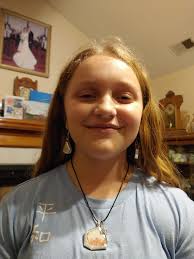 Selling homemade jewelry as a Girl Scout: rules and advice