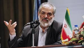 قدیری‌ابیانه: مردم ایران پرتوقع هستند/ نباید خودمان را با کشورهای عربی مقایسه کنیم