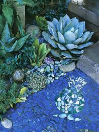 Landscaping with gravel and stones. Pave The Way Creatively Finegardening