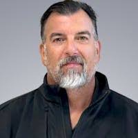 Scott Dick's Instagram, Twitter & Facebook