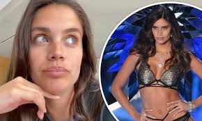 Sign up today and create your own profile! Sara Sampaio Reflects On The Upside Of Her Quarantine Weight Gain Your Boobs Get Bigger Daily Mail Online