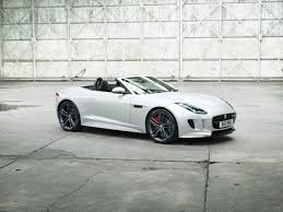 Jaguar f type black edition. Jaguar Stellt Die Neue British Design Edition Fur Den F Type Vor Fanaticar Magazin