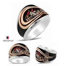 Tugrali Fetih Yuzugu 925 Ayar Gumus Ozel Tasarim Http Www Dikkatkesil Com Takilar Yuzuk Modelleri Erkek Yuzukleri Fashion Ring Erkek Yuzukleri Gumus Yuzuk