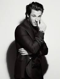 Der französische schauspieler gaspard ulliel ist am mittwoch im alter von 37 jahren nach einem skiunfall gestorben. Gaspard Ulliel Instyle U S