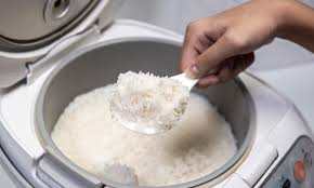 Pour the rice into the pan you're going to cook it in. Five Things You Need To Know Before You Buy A Rice Cooker Which News