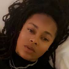 G yall crazy 😭😭 nobody gone make me come up off none