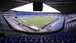 Krc genk herdenkt overleden supporters. Werkstraf Van 200 Uren Voor Man Wiens Zoontje Zwaar Viel In Stadion Krc Genk De Morgen