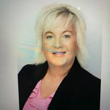 donnamcmaster#32 (@donnamcmaster)