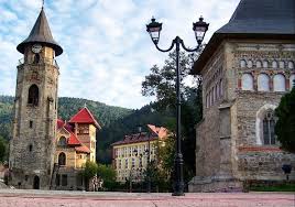 Neamț land is the place where all nature's wonders harmoniously intertwine! Locuri Minunate Din JudeÈul NeamÈ Coltisor De Romania
