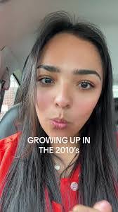 Erica Beeler's Instagram, Twitter & Facebook