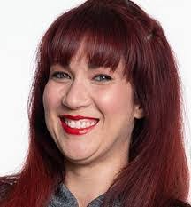 Lana Rowe's Instagram, Twitter & Facebook