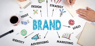 Marketing refers to activities a company undertakes to promote the buying or selling of a product, service, or good. Die Vier P S Des Marketing Schnell Und Einfach Erklart Startplatz