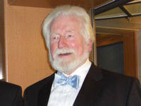 Blood and Honor (Honor Bound, #2) by W.E.B. Griffin