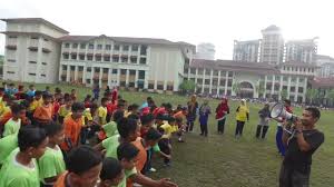 Posted by blog rasmi sk putrajaya presint 14(1) at 12:56 am no comments: Mannequin Challenge Fun Run Sekolah Kebangsaan Putrajaya Presint 14 1 2017 Youtube