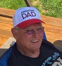 Andrew Applegate's Instagram, Twitter & Facebook