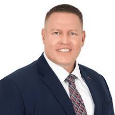 Carroll Barrett's Instagram, Twitter & Facebook