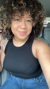 Hi everyone ! New to the group. 35 Pearland area!