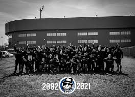 ˈkoːnɪŋkləkə ˈreːsɪŋ ˌklɵp ˈɣɛŋk), commonly known as krc genk, racing genk or simply genk, is a belgian professional football club based in the city of genk in belgian limburg.racing genk plays in the belgian pro league and have won four championship titles; Zaunfahne Verlust Der Ehrenvolle Abschied Von Drughi Genk Faszination Fankurve