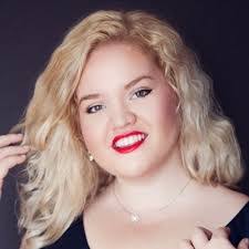 Melody Gallagher's Instagram, Twitter & Facebook