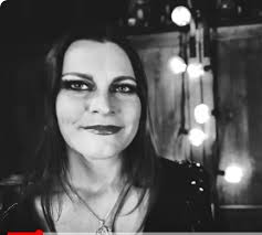 Floor Jansen's witchy interpretation of "let it go" from frozen :  r/WitchesVsPatriarchy
