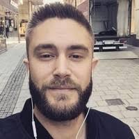 10+ "Rob Thun" profiles