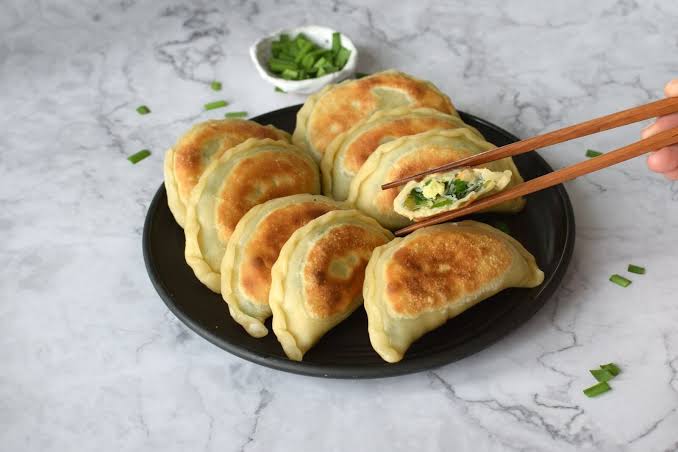 Jiucai Jiaozi