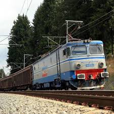 Concomitent, sunt organizate acțiuni de protest la sediile prefecturilor din județe. Sindicatele Lucian Sova Va Falimenta Transportul Feroviar De MarfÄƒ 13 11 2018 Bursa Ro