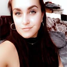 Julie Luera's Instagram, Twitter & Facebook